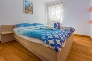 Villa | Iron/ironing board, free WiFi