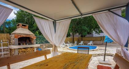 Villa Adry 2