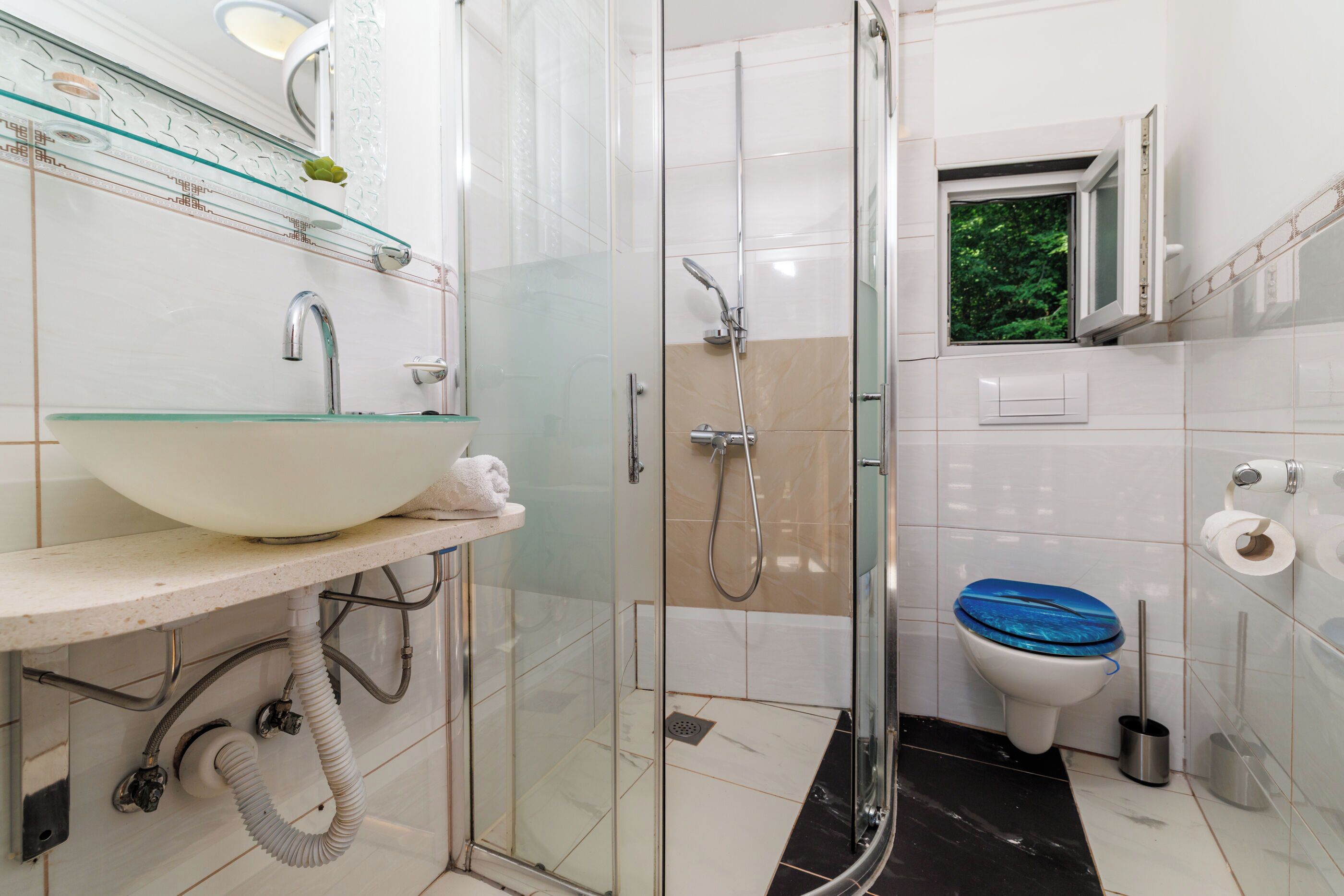Villa | Bathroom