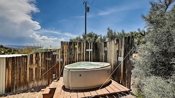 Outdoor spabad