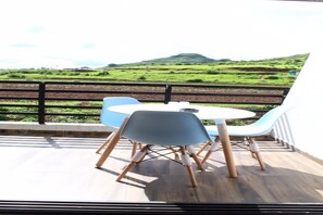 Deluxe Double Room, Balcony | Balcony