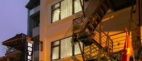 Front of property – evening/night