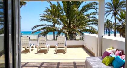 Los Frasquitos by Interhome