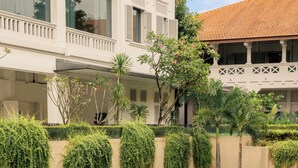 Gambar tidak terklasifikasi, 4 dari 45, tombol