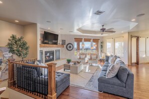 House, Multiple Beds (Chip Shot) | Living area