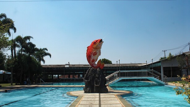 Outdoor pool - Nirwana Hotel Lembang (Lembang)