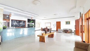Lobby - Nirwana Hotel Lembang (Lembang)