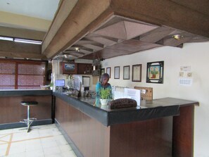 Reception - Hotel Bakti (Yogyakarta)