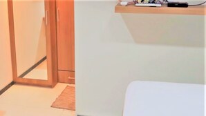 ス タンダード ルーム | WiFi (無料)、ベッドシーツ