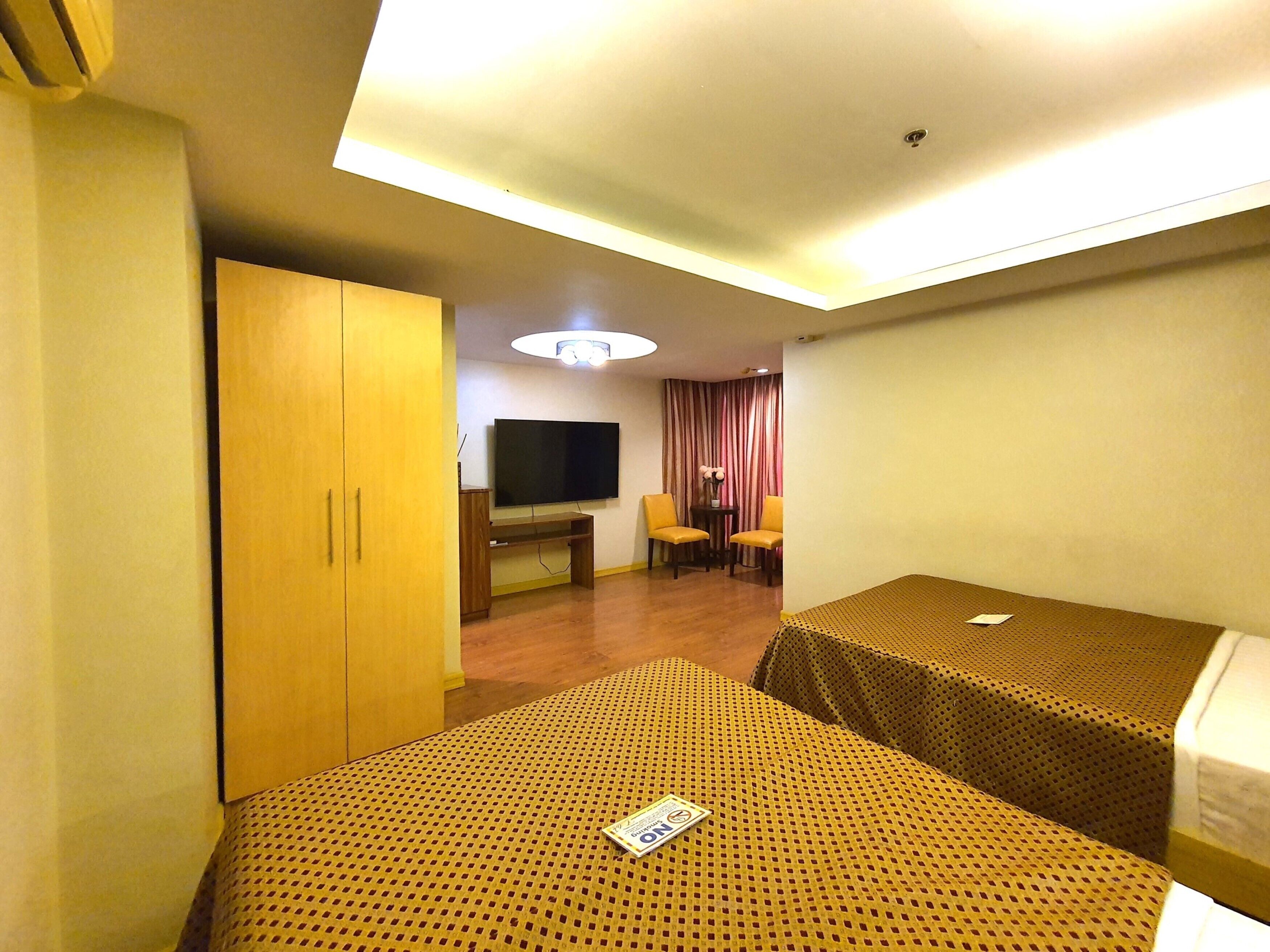 Photo - Festive Hotel Makati