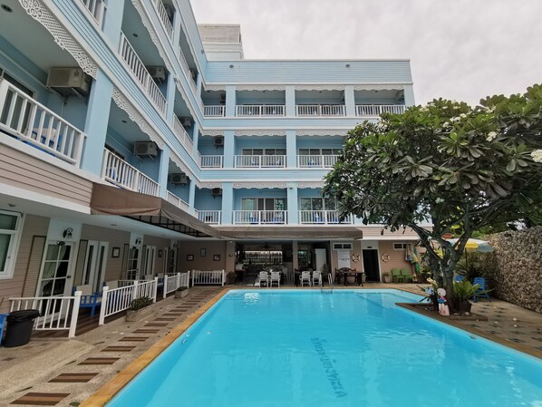 Outdoor pool - Baan Rabiang Talay (Hua Hin)