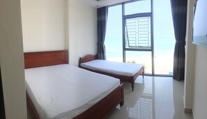 Free WiFi, bed sheets - Gia Nguyen Hotel Dong Hoi (Dong Hoi)