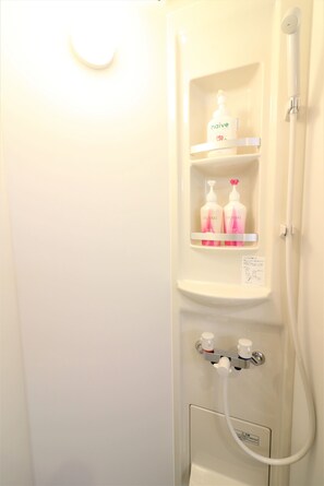3F | Bathroom | Shower, free toiletries, hair dryer, electronic bidet - ABC Nishigokencho (Tokyo)