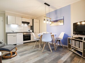 Køleskab, mikrobølgeovn, ovn, opvaskemaskine