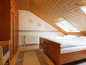 2 bedrooms, iron/ironing board, travel crib, WiFi