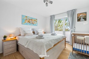 2 Schlafzimmer, Bügeleisen/Bügelbrett, Reisekinderbett, kostenloses WLAN