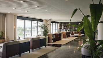 Sala de estar en el lobby