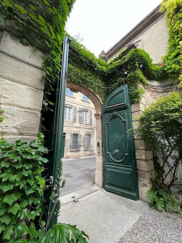 Exterior - Cocooning (Avignon)