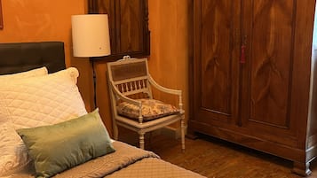 Penthouse tiện nghi đơn giản | 1 phòng ngủ, bộ trải giường bằng vải cotton Ai Cập