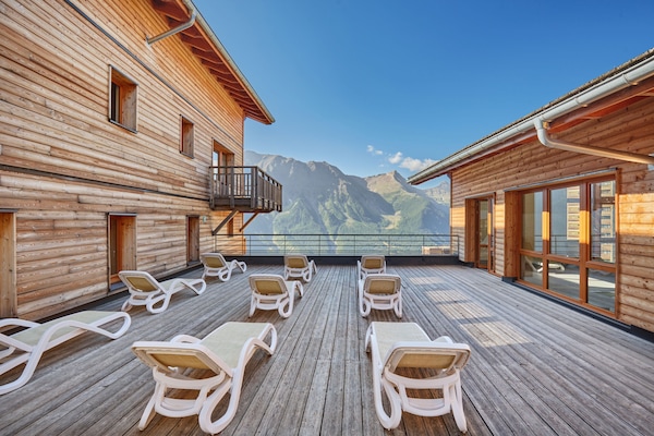 Sundeck