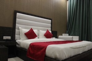 Room amenity - Eden Green (Ganaur)