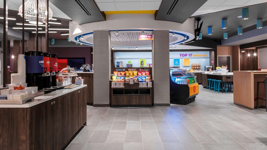 TRU by Hilton Lynchburg