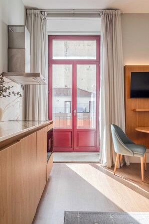 Design Studio, Non Smoking, Balcony | Living area - Uma Formosa Apartments (Porto)