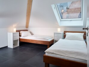 2 Schlafzimmer, Bügeleisen/Bügelbrett, WLAN, Bettwäsche