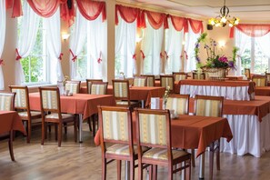 Restaurant - BAŁTYK Resort (Rewal)