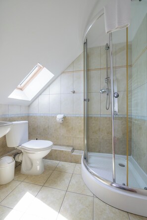 مكتب وواي فاي مجانًا