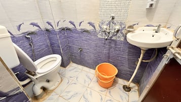 Shower, towels