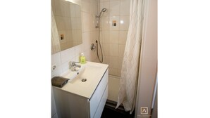 Studio | Bathroom - Modern Style Studio W Balcony Smart TV (Luxembourg City)
