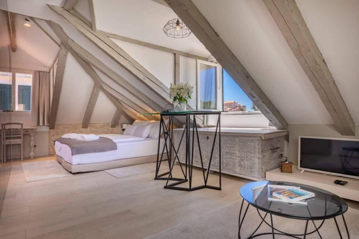5 chambres, bureau, Wi-Fi gratuit