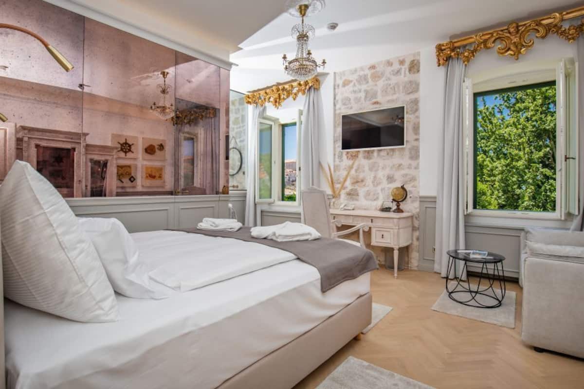 5 chambres, bureau, Wi-Fi gratuit