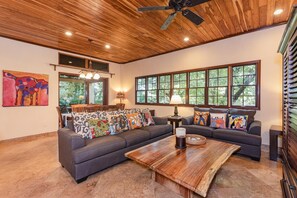 Appartement, meerdere bedden (Deluxe Apartment) | Woonkamer