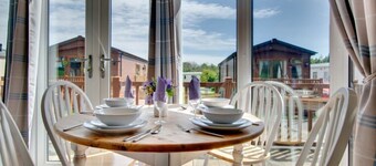 Stunning 3-bed Hot Tub Lodge, Northumberland