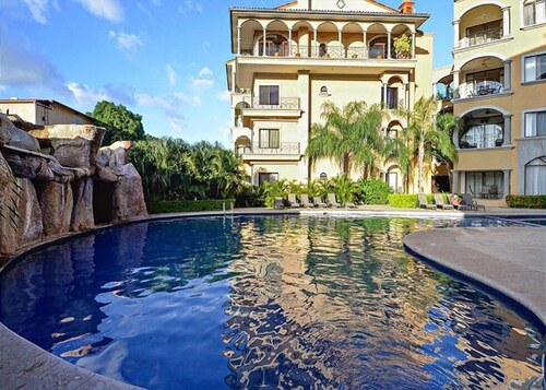 Stay in Tamarindo Condominiums