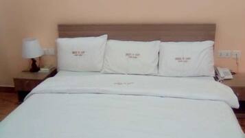 Premium bedding, laptop workspace, free WiFi