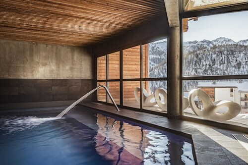 Le Bois du Suffin, at the foot of the slopes and spa