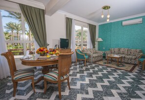 行政套房, 海景 | 客廳 | LCD 電視