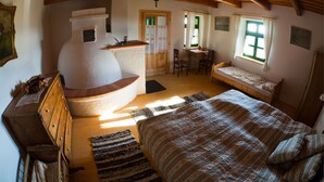 Romantic House | Bed sheets - Öreghegy Vindornyalak (Vindornyalak)
