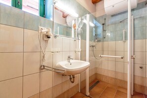 Regadera en el baño