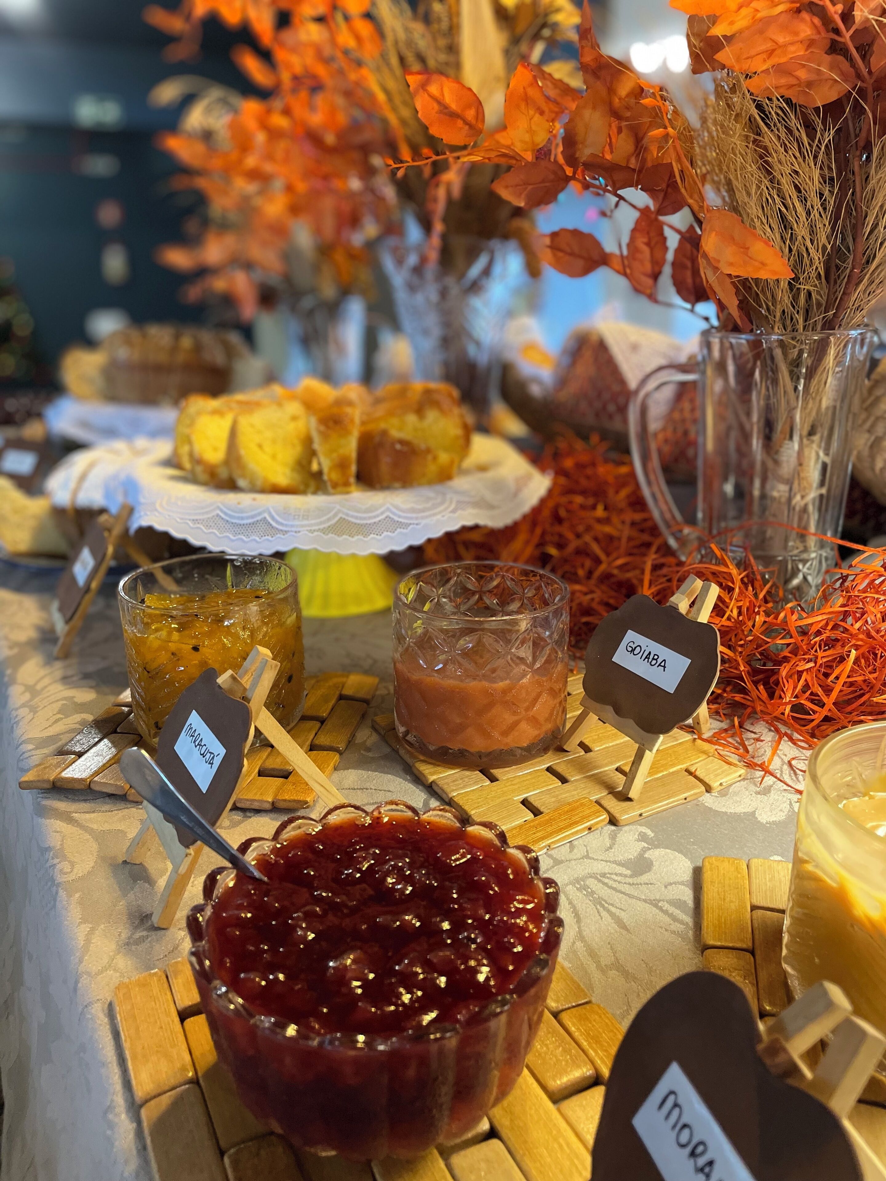 free daily full breakfast