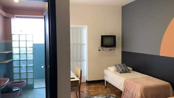 Habitación económica con 1 cama matrimonial o 2 individuales, 1 habitación | Wifi gratis y ropa de cama