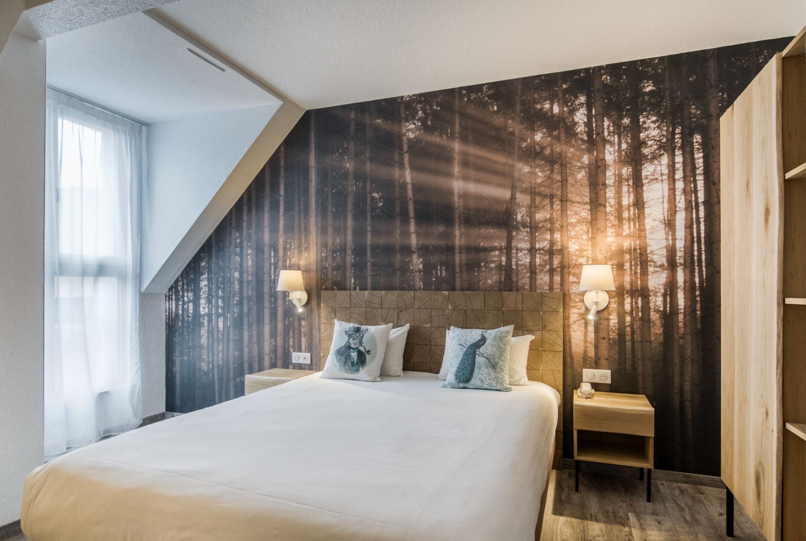 Superior tweepersoonskamer | Hypoallergeen beddengoed, bedden met traagschuimmatrassen