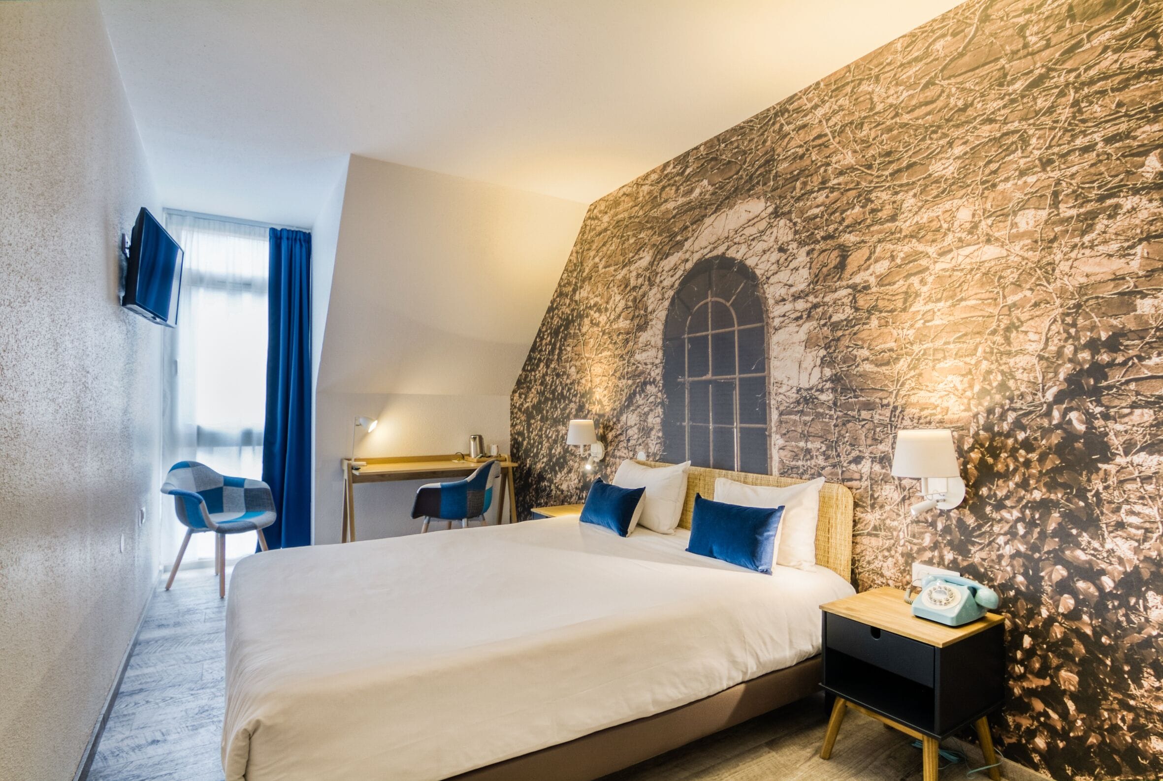 superior double room | 1 bedroom, hypo-allergenic bedding, memory-foam beds, in-room safe