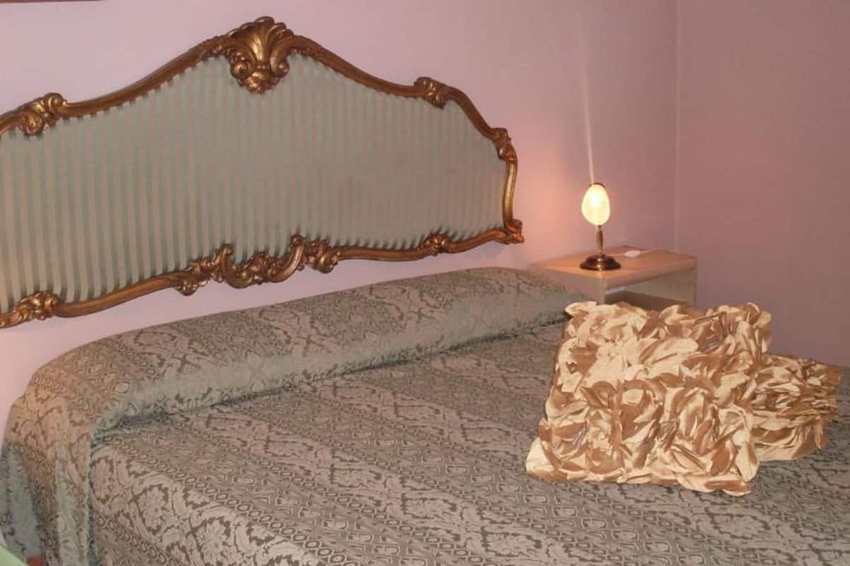 Studio Suite Junior | Meja kerja dan Wi-Fi gratis