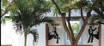 Hotel Shalom - Hostel