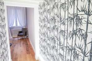 Apartment, 2 Bedrooms | Room amenity