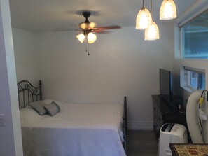 1 غرفة نوم وواي فاي وملاءات أسرّة